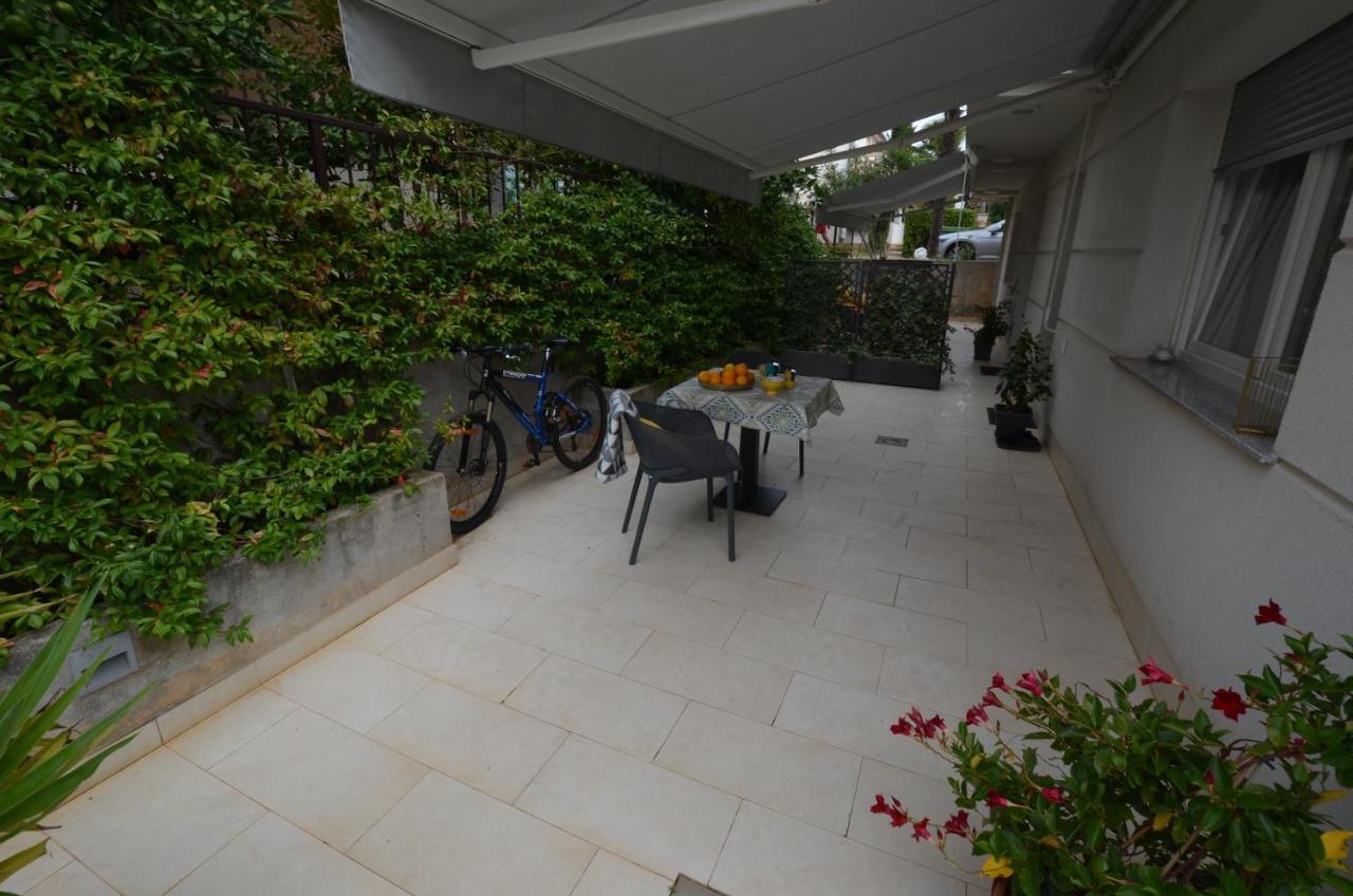 Apartments Karmen Maria Novigrad Istria Exterior foto